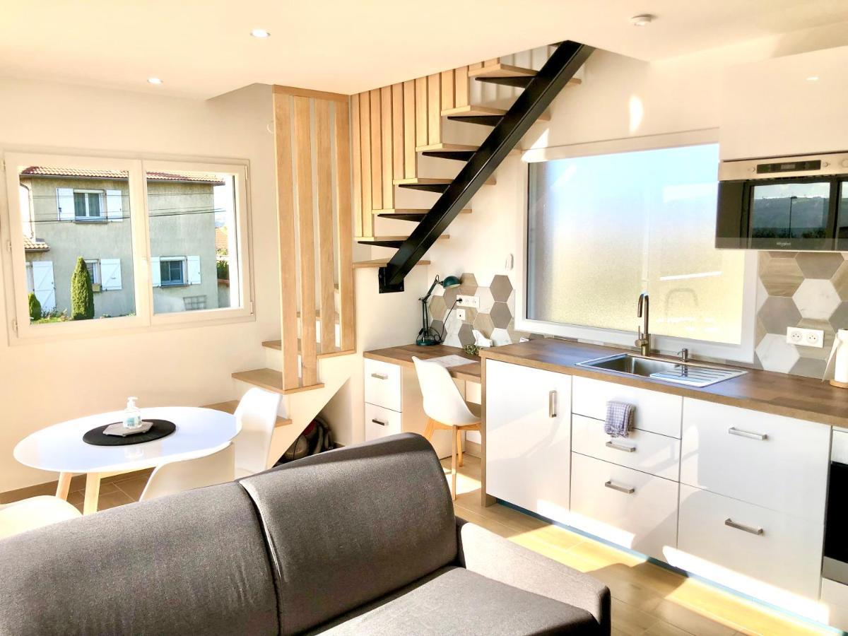 La Parenthese Balneo T2 Cosy De 40M² Avec Terrasse Apartment Ternay  Exterior foto
